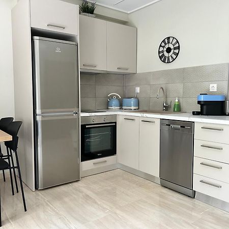 Evrou 21A Metropolitan Suite Atene Esterno foto