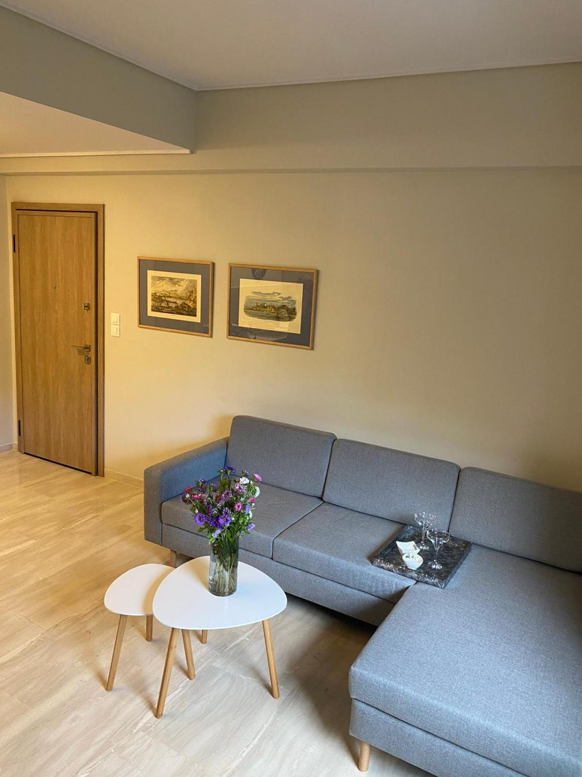Evrou 21A Metropolitan Suite Atene Esterno foto