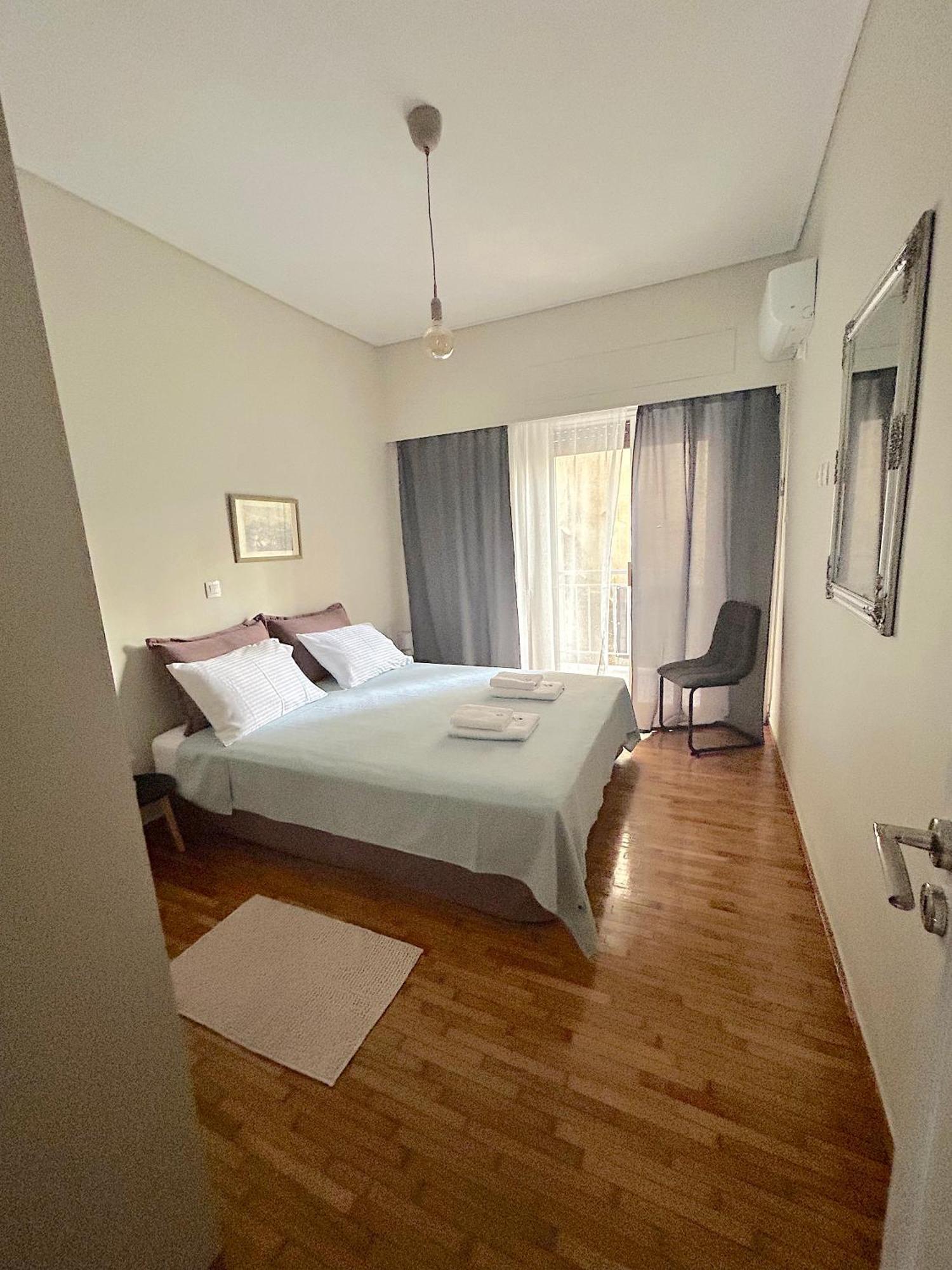 Evrou 21A Metropolitan Suite Atene Esterno foto